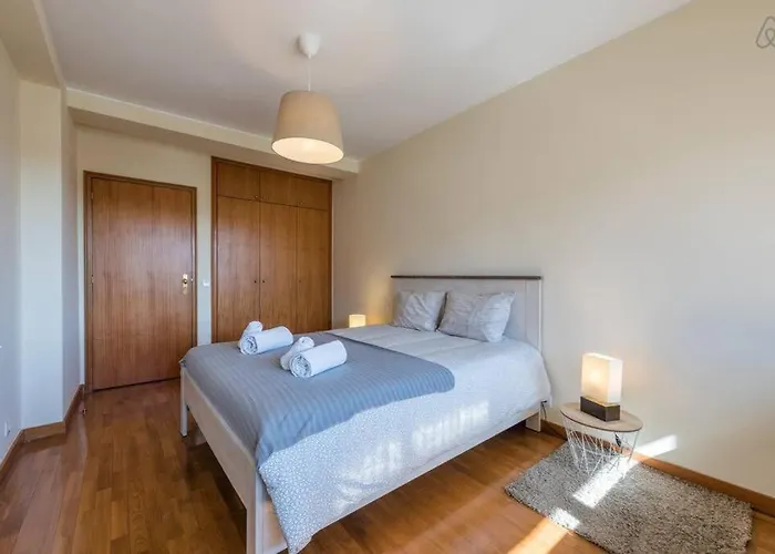 Gaia House - Apartamento Inteiro Junto Ao Metro